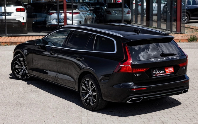 Volvo V60 cena 86900 przebieg: 130086, rok produkcji 2018 z Swarzędz małe 781